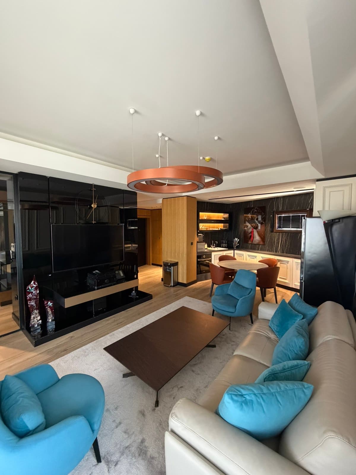 Модерно уреден стан 80м2 на Водно - За Изнајмување - Водно